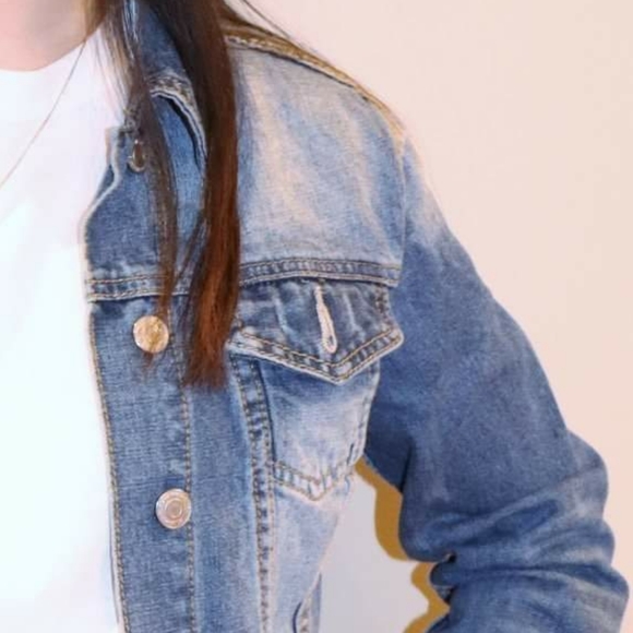 Crop Length Jean Jacket - Picture 2 of 2